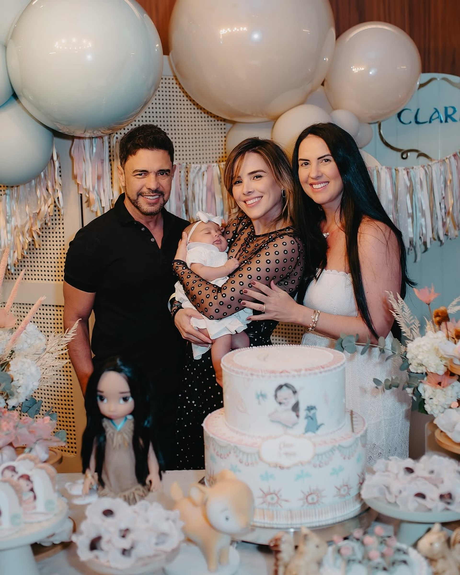 Zezé Di Camargo, Clara, Wanessa Camargo e Graciele Lacerda - Reprodução / Instagram 