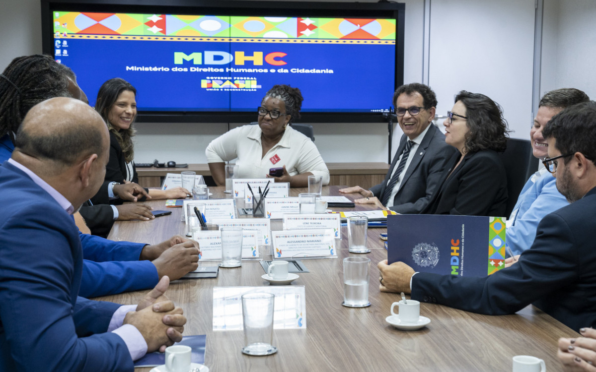 A prefeita Fernanda Ontiveros também foi recebido pela ministra de Direitos Humanos e da Cidadania, Macaé Evaristo