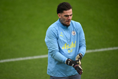 Clube turco envia primeira proposta por Ederson, que está fora de jogo do City