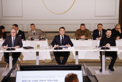 Zelensky pede à Europa para provar que pode se defender em reunião sobre Ucrânia