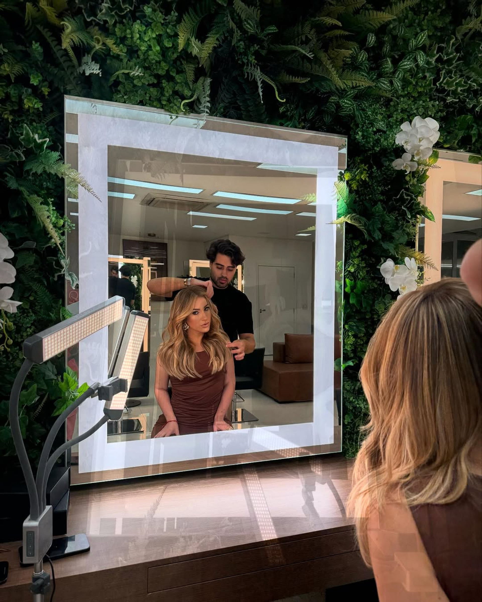 Amanda Meirelles voltou aos fios loiros - Reprodução/Instagram