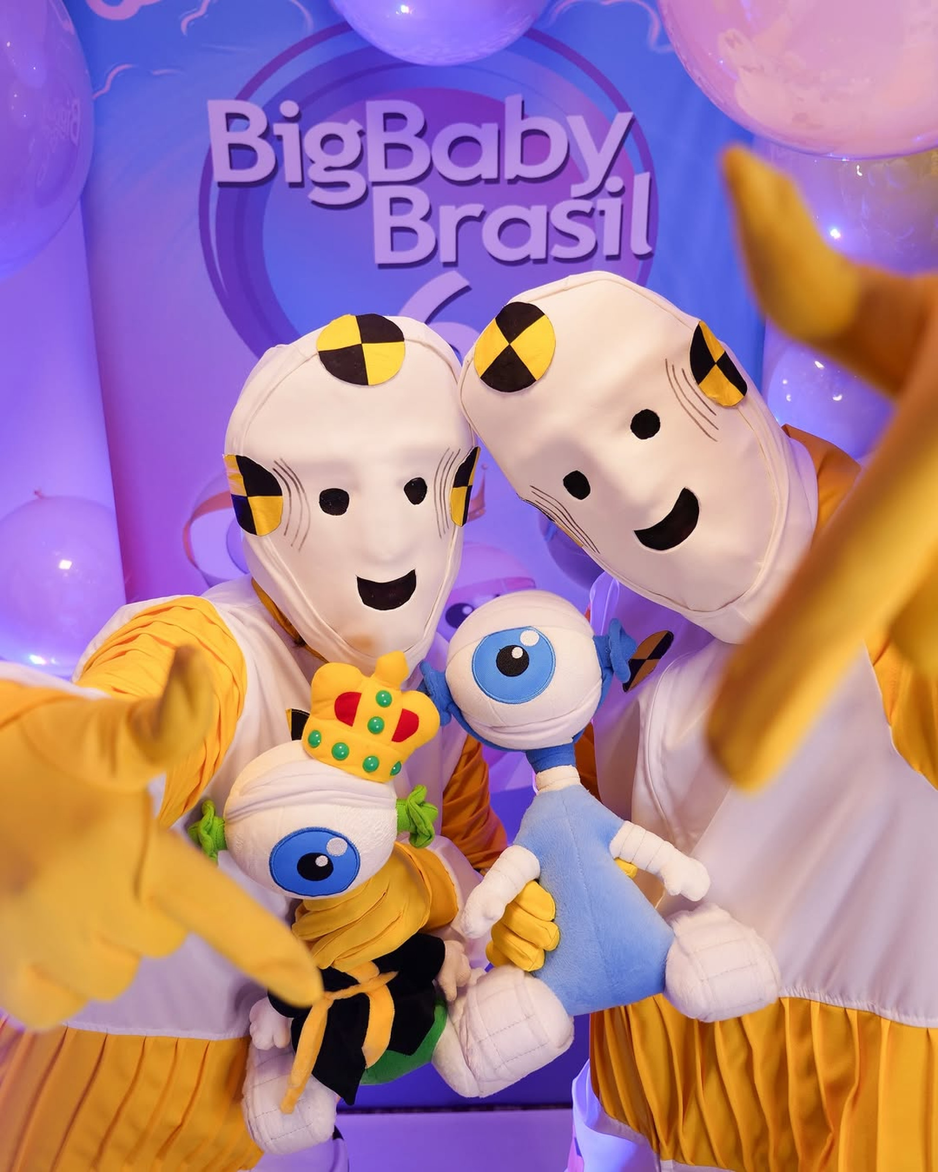 Andressa e Nasser, do BBB 13, se inspiram no reality para comemorar 'mêsversário' de filha - Reprodução / Instagram 