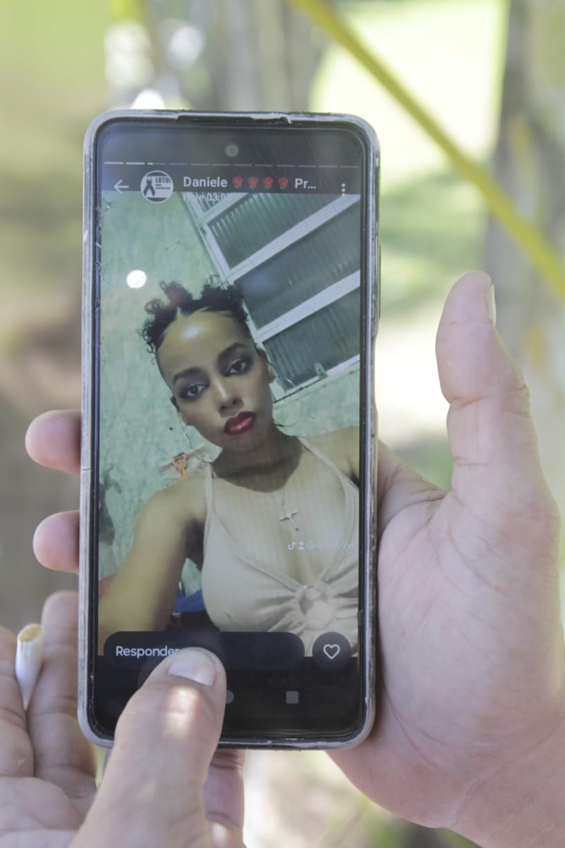 Fernanda Vitória Cavalcante Alves, de 17 anos, foi atropelada na calha do BRT - Reginaldo Pimenta / Agência O Dia