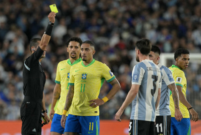 'Jogamos com um Brasil que não é o de antes', diz lateral da Argentina