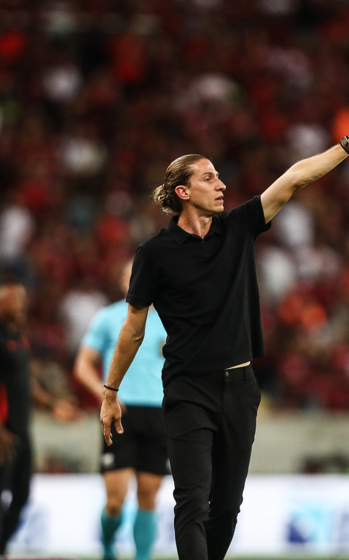 Filipe Lu&iacute;s durante a partida do Flamengo - Gilvan de Souza / Flamengo