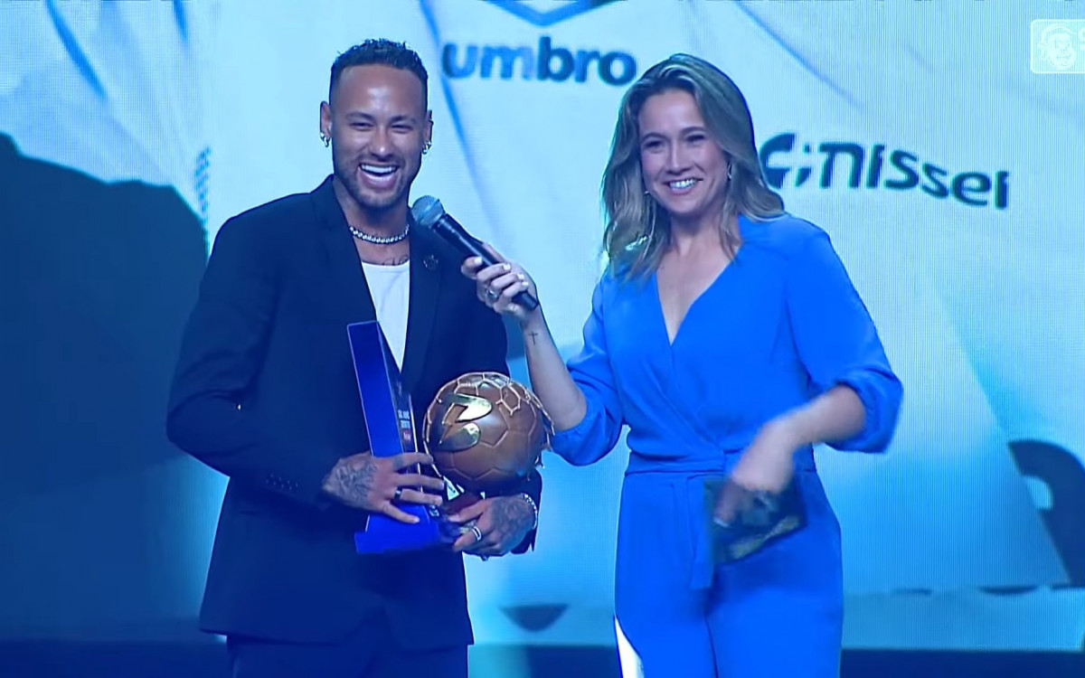 Neymar nega ter casamento marcado com Bruna Biancardi