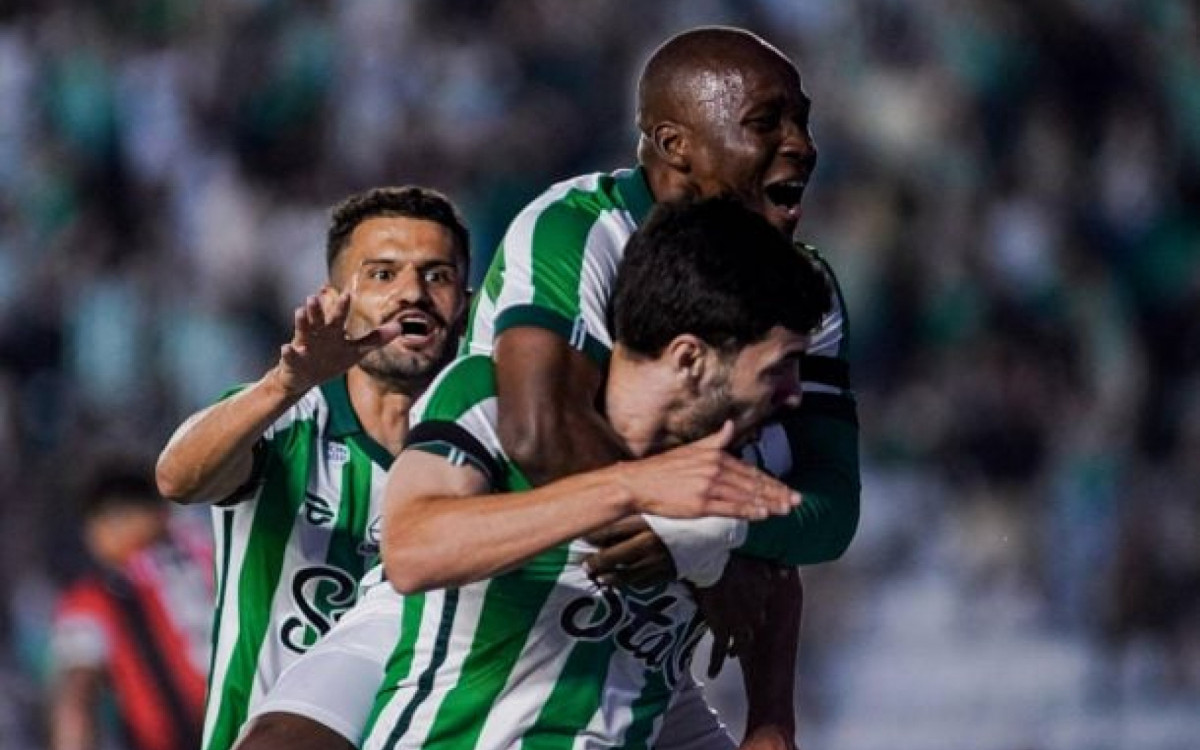 Taliari comanda triunfo do Juventude sobre o Vit&oacute;ria em largada na S&eacute;rie A