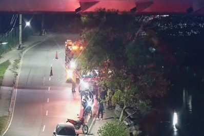 Capotamento de carro na Barra da Tijuca deixa dois feridos