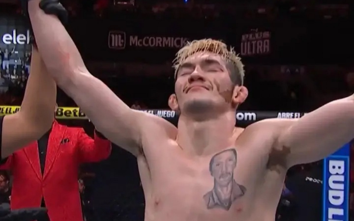 Melquizael superou a altitude e também o mexicano Rodriguez no card do UFC México 