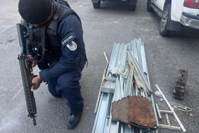 Homem é preso por furtar material de aço de base da Aeronáutica