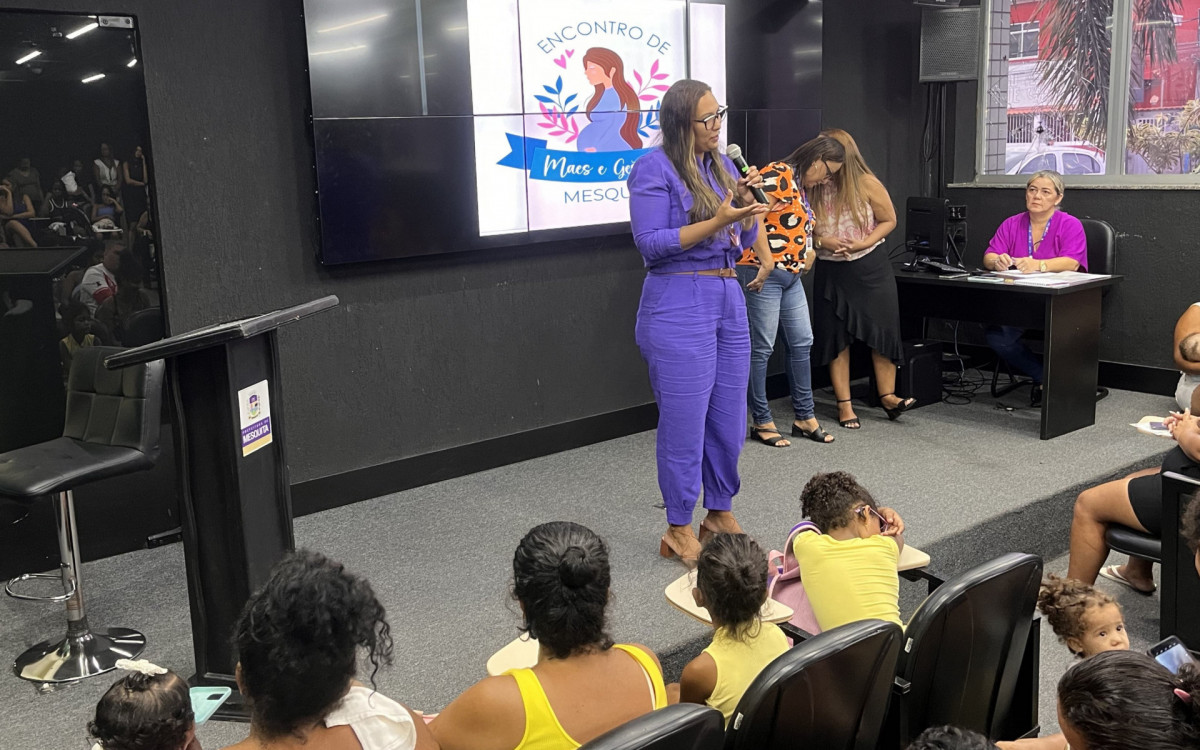 Mesquita promove encontro de mães e gestantes no Mês da Mulher
