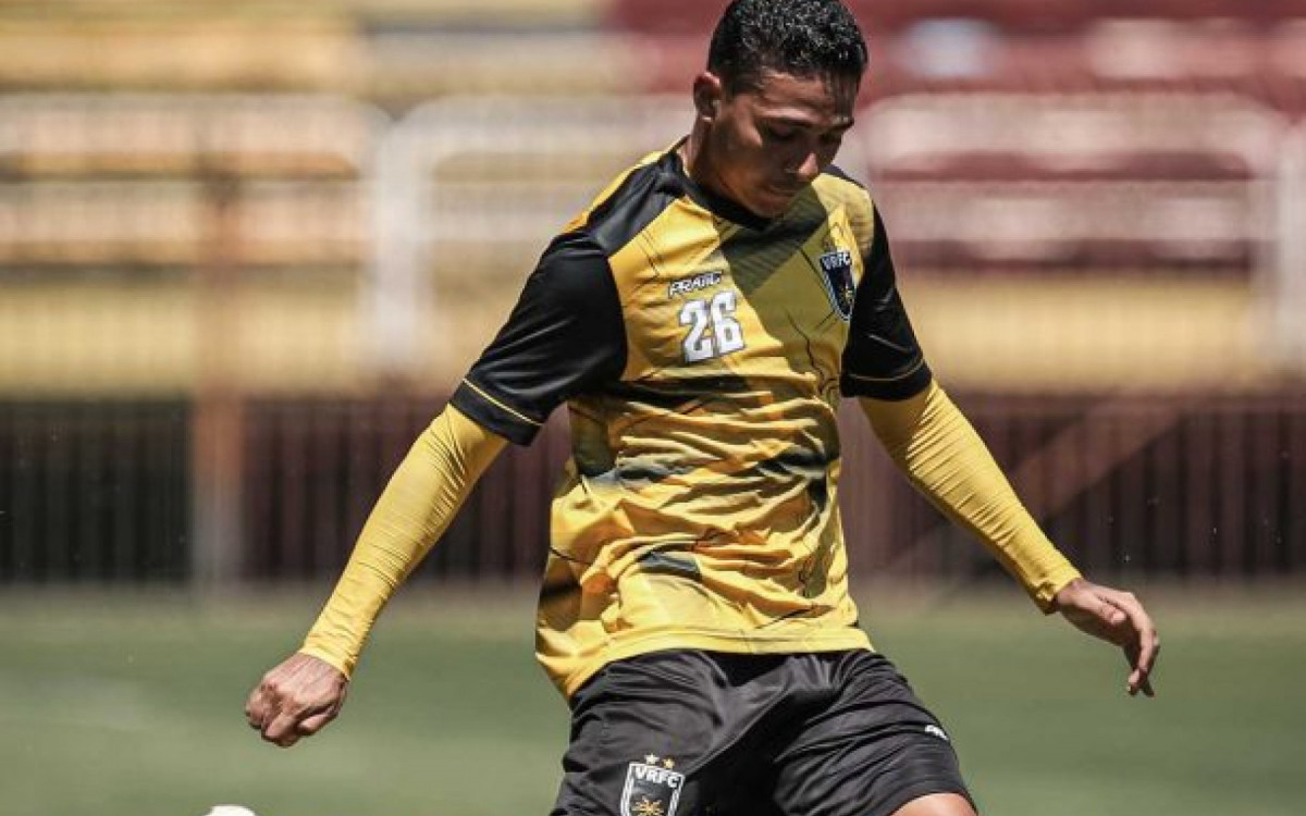 Refor&ccedil;o do Volta Redonda, lateral projeta disputa da S&eacute;rie B