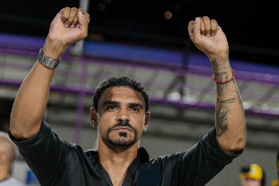 Mestre Marfim reassume a bateria da Botafogo Samba Clube