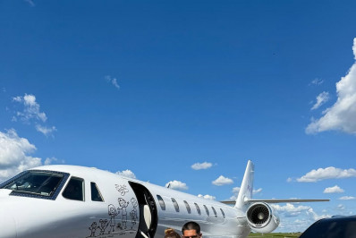 Virginia Fonseca faz tour por novo jatinho da família 