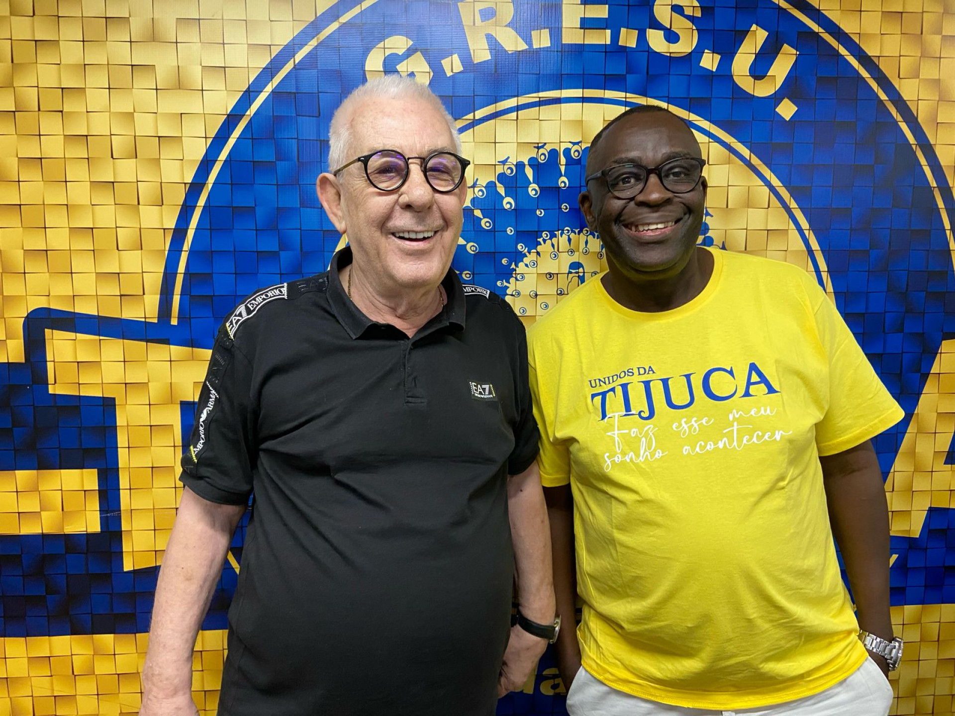 Presidente Fernando Horta recebeu o intérprete Marquinhos Art'Samba no barracão

 - Geissa Evaristo