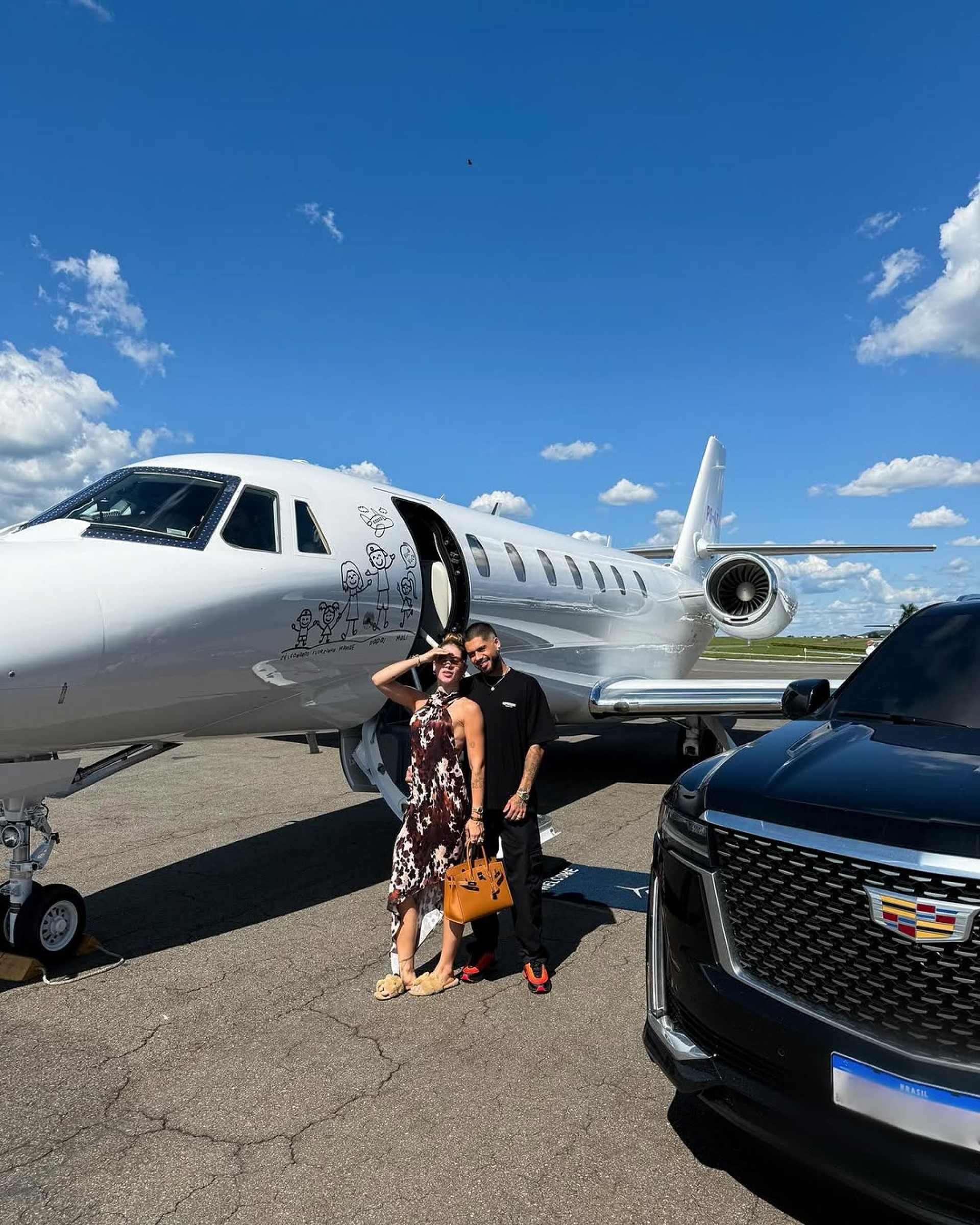 Virginia Fonseca e Zé Felipe exibem novo jatinho da família  - Reprodução / Instagram 