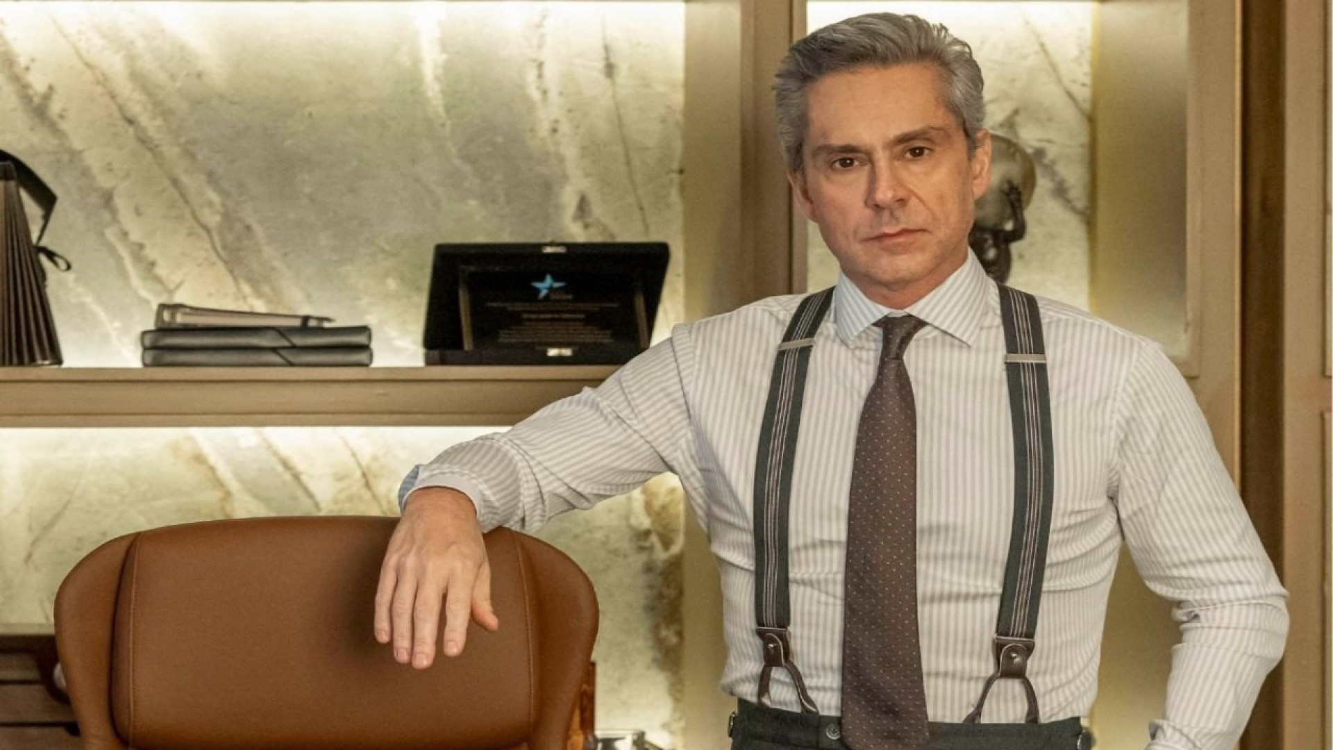 Vale Tudo: Marco Aur&eacute;lio (Alexandre Nero) - globo/reprodu&ccedil;&atilde;o