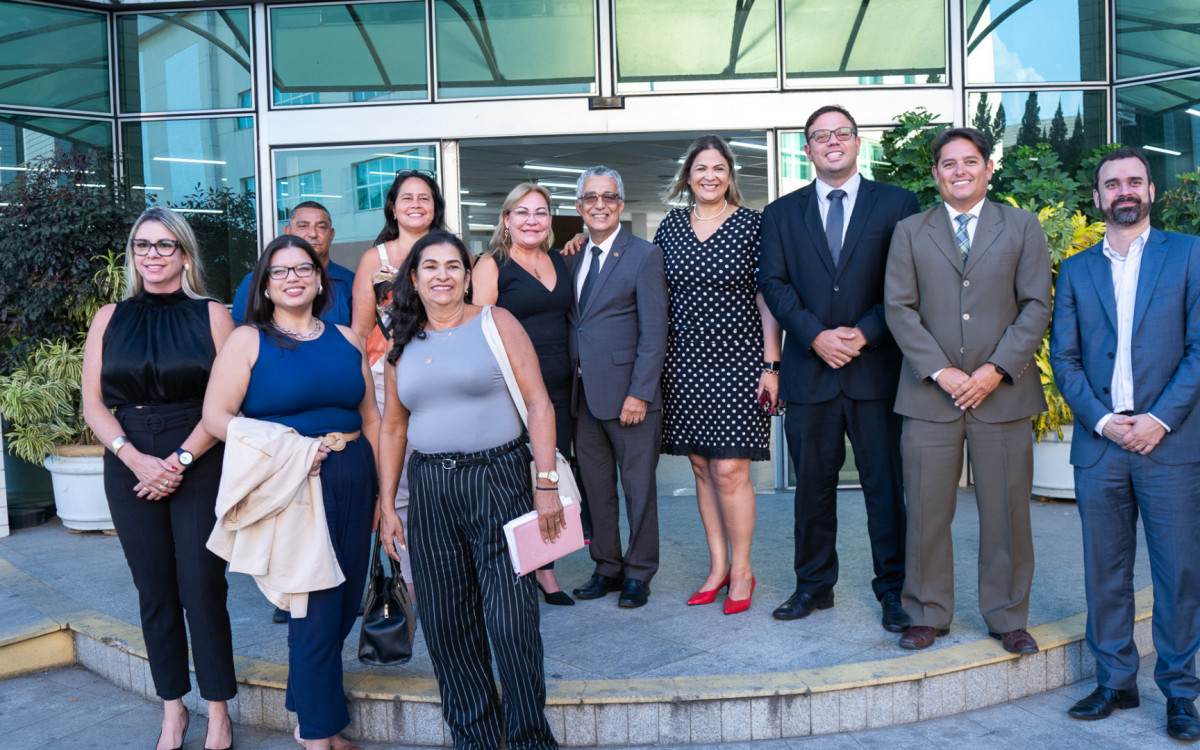 Procuradoria de Mesquita recebe visita institucional da 64ª Subseção da OAB-RJ