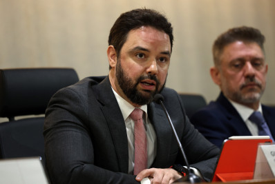 Governo não discute mudar meta fiscal de 2026, diz secretário do Planejamento