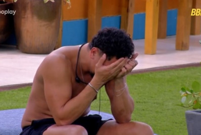 Emparedado, Vinícius chora e lamenta: 'Por quê, meu Deus?'