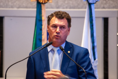 Deputado sugere criação do 'Dia de Combate à Cristofobia' no DF