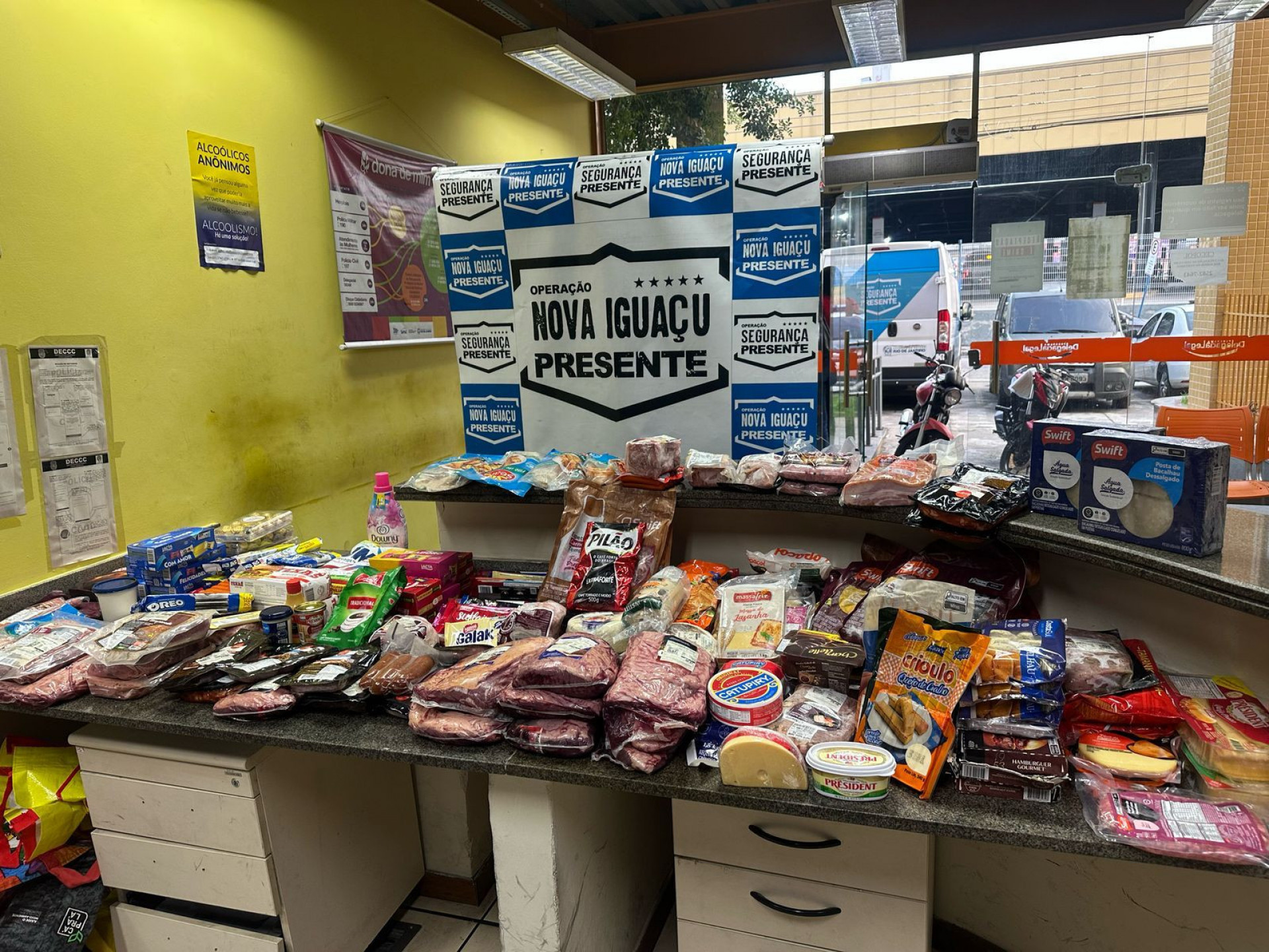 Mulher é detida ao tentar furtar compras avaliadas em quase 5 mil  - Divulgação / Segov