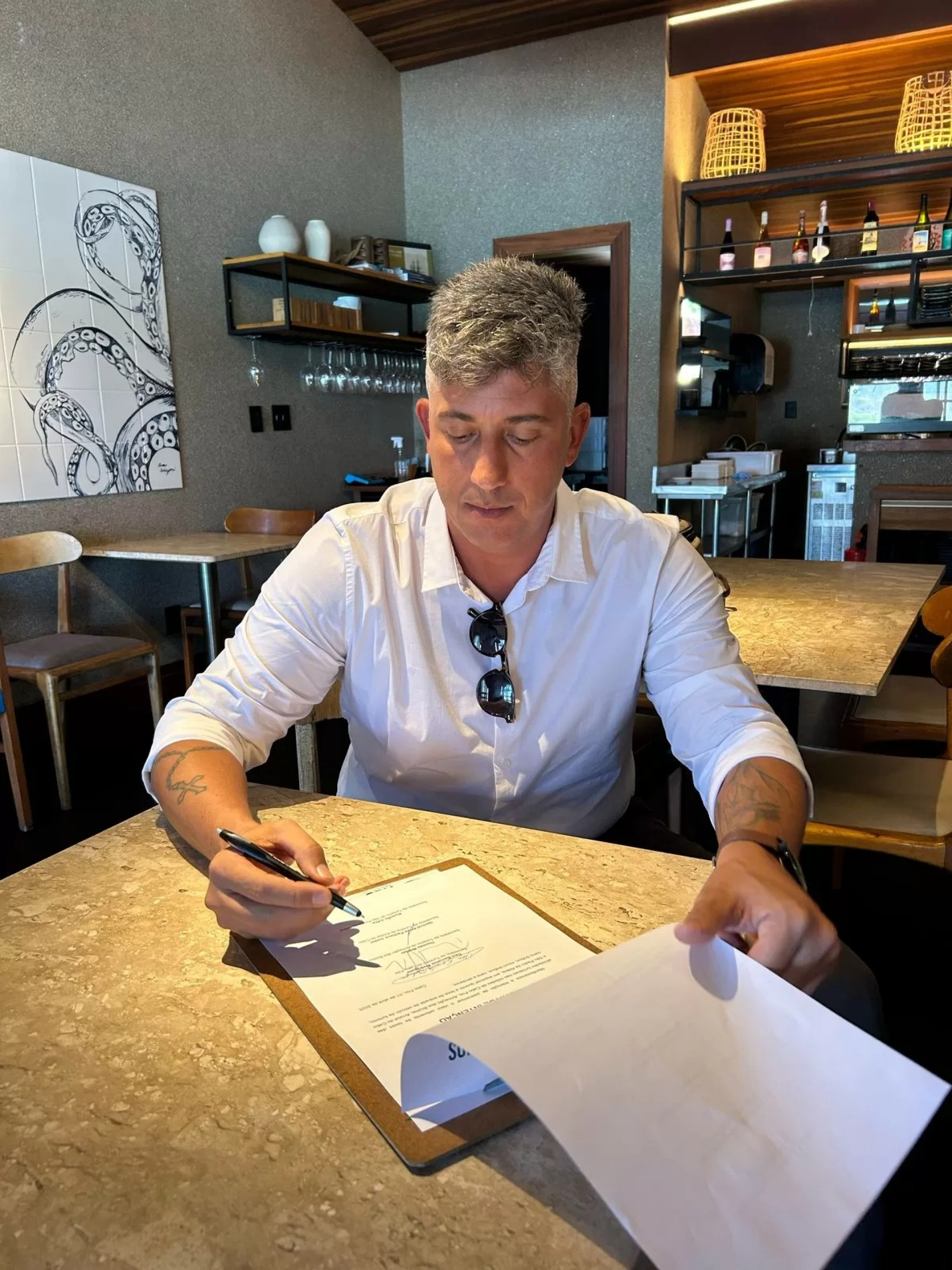 Secret&aacute;rios assinam carta de inten&ccedil;&atilde;o para a padroniza&ccedil;&atilde;o das taxas para ve&iacute;culos de turismo - Reprodu&ccedil;&atilde;o 