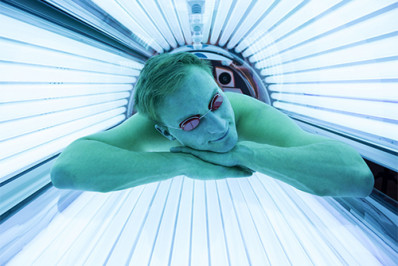 Anvisa proíbe lâmpadas usadas em câmaras de bronzeamento