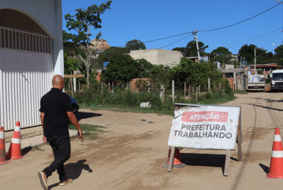 Prefeitura de São Pedro da Aldeia realiza obra de manilhamento no bairro Jardim Primavera