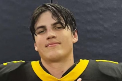 Jogador de 17 anos é assassinado a facadas em pista de atletismo