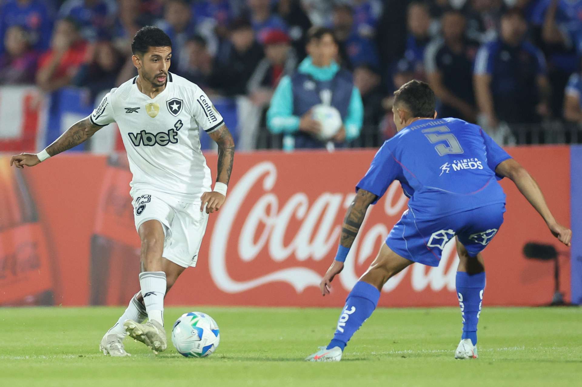 Santiago Rodríguez foi titular do Botafogo contra a Universidad de Chile - Vítor Silva/Botafogo