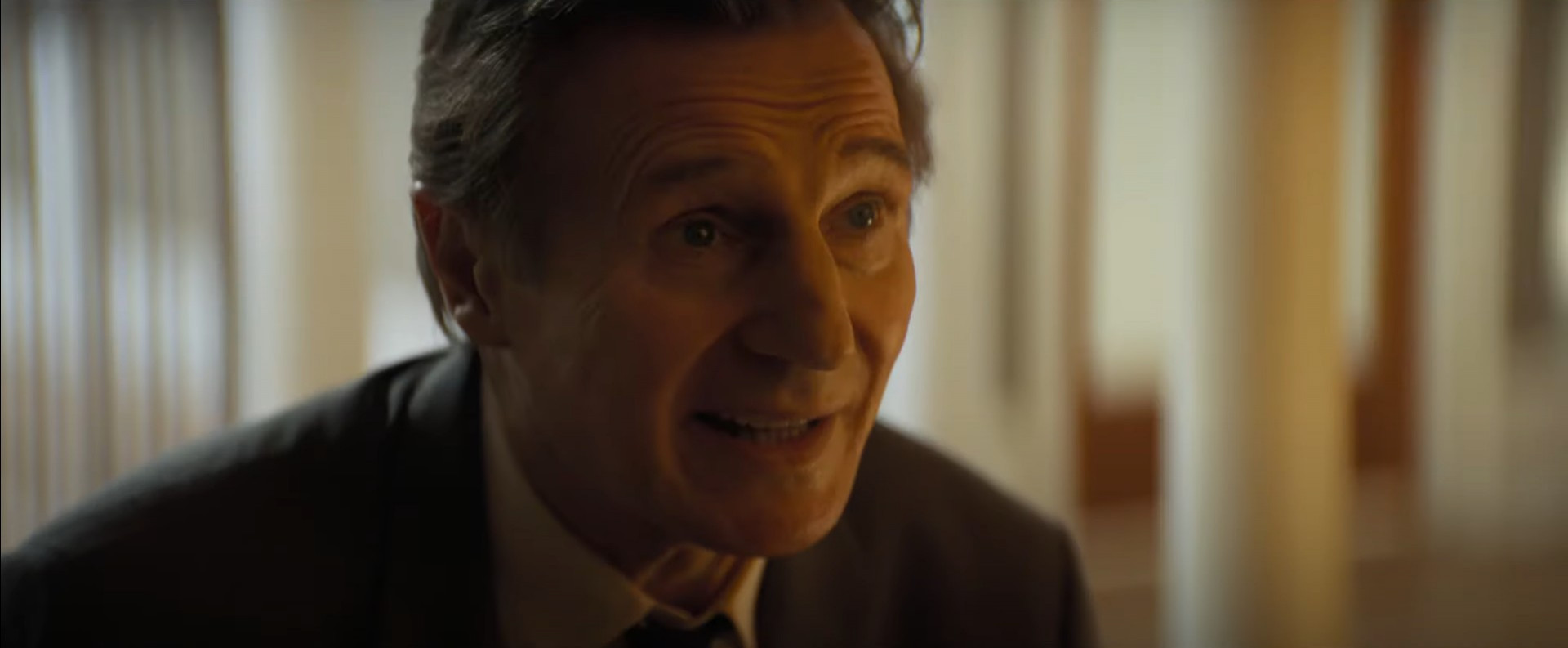 Primeiro trailer do reboot de 'Corra que a Polícia Vem Aí!', com Liam Neeson, é divulgado - Reprodução / YouTube