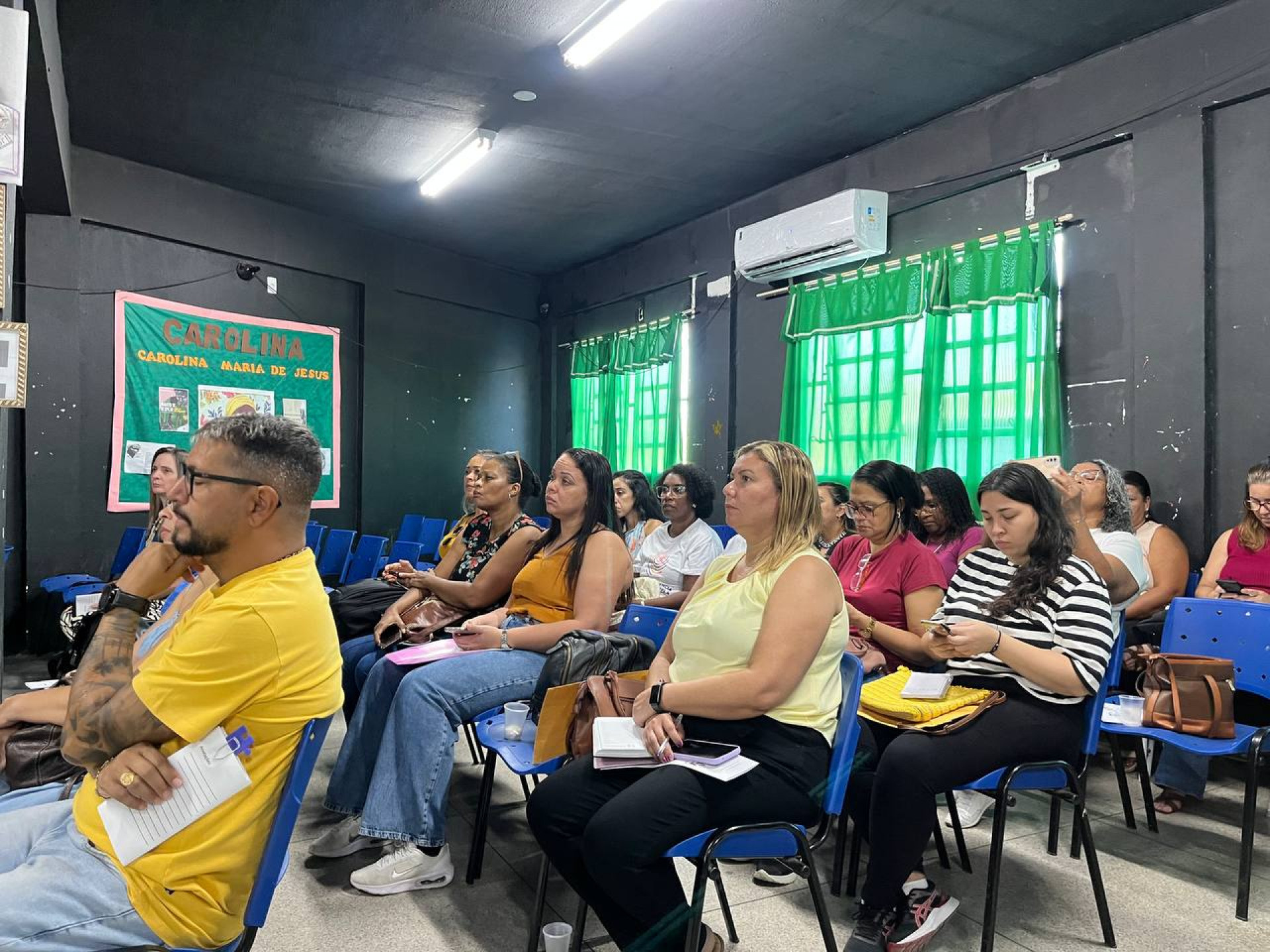 O evento na Escola Municipal Bernardino de Melo e contou com a presen&ccedil;a de orientadores, representantes da APAE e Secretaria Municipal de Educa&ccedil;&atilde;o - Divulga&ccedil;&atilde;o / PMJ