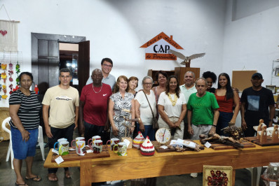 Artesãos do município se reuniram