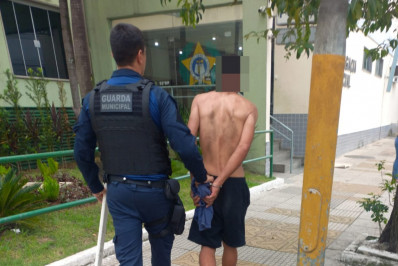 Homem é preso suspeito de invadir escola e depredar câmera de vigilância 