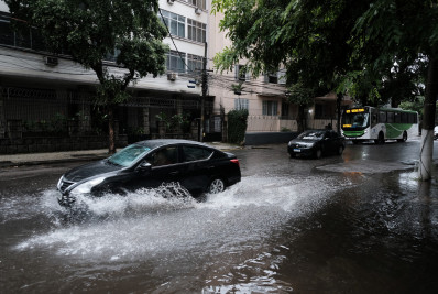 Fotos: fortes chuvas no Rio deixam rastro de destruição