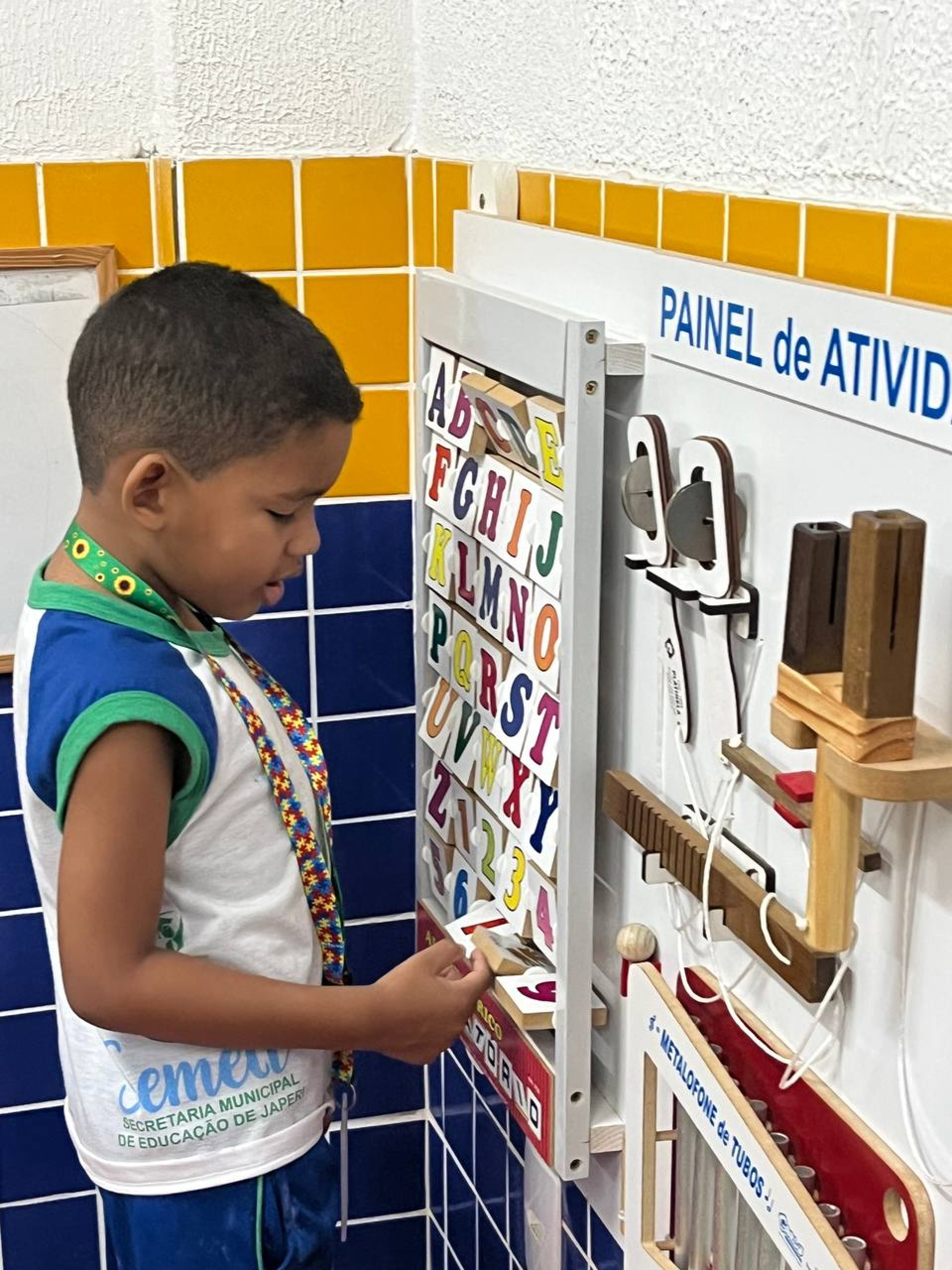 O espa&ccedil;o foi estruturado para oferecer suporte pedag&oacute;gico e terap&ecirc;utico, garantindo que os alunos com necessidades espec&iacute;ficas tenham um ambiente adequado para o seu desenvolvimento - Divulga&ccedil;&atilde;o / PMJ