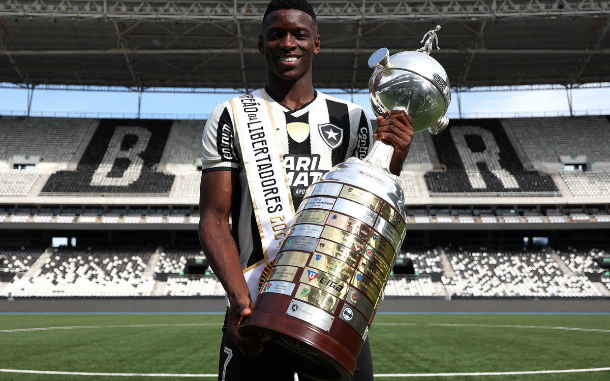 Luiz Henrique fez história no Botafogo