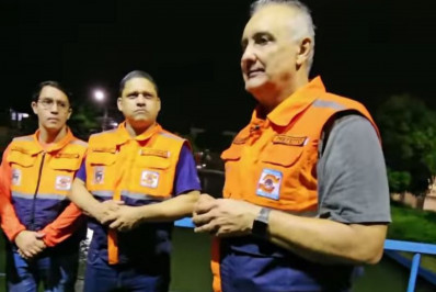 Chuva intensa coloca Rio das Ostras em estado de alerta e mobiliza força-tarefa durante a madrugada