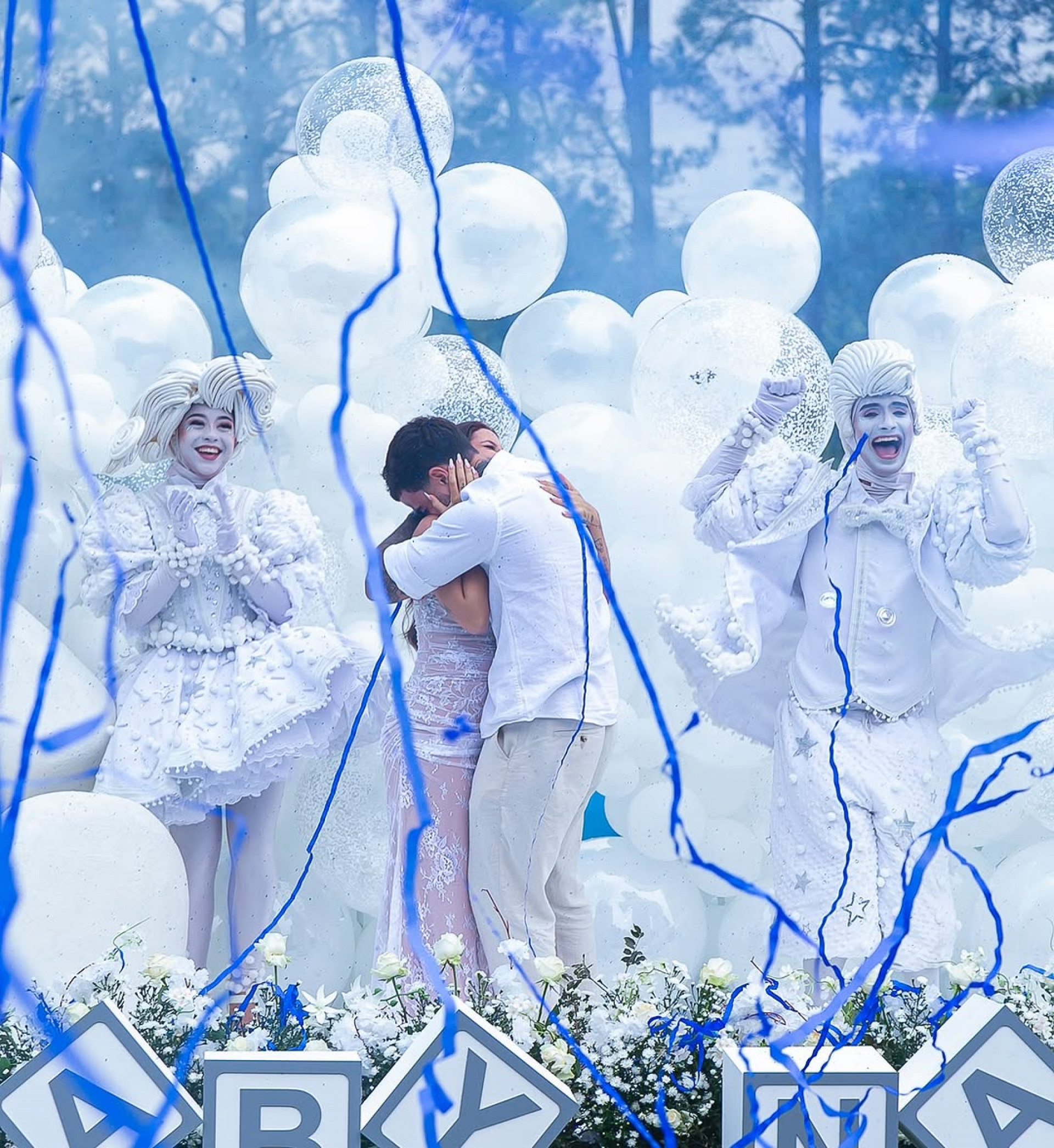 Nathalia Valente e Yuri Meirelles serão pais de um menino - Reprodução / Instagram