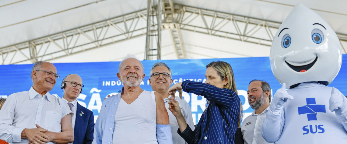 Campanha busca atingir 90% dos grupos priorit&aacute;rios - Ricardo Stuckert / PR