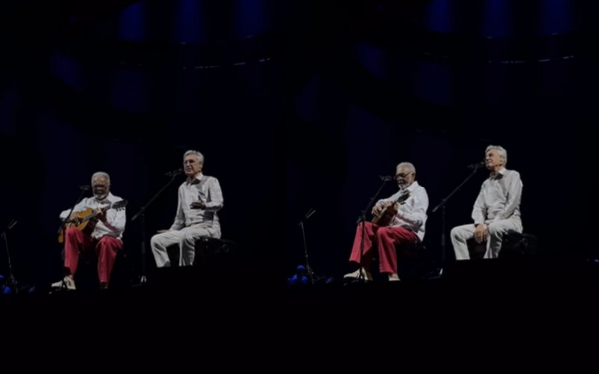 Gilberto Gil e Caetano Veloso juntos no palco