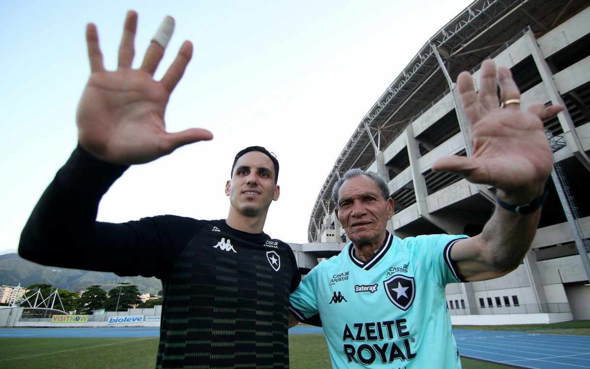 Gatito Fernández e Manga são ídolos do Botafogo