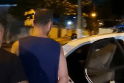 Polícia prende DJ por ameaçar e publicar vídeos íntimos de ex-companheira