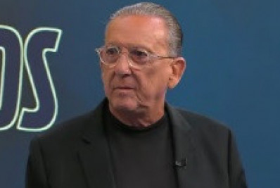 Galvão Bueno se irrita durante programa e chama presidente da CBF de 'cara de pau'