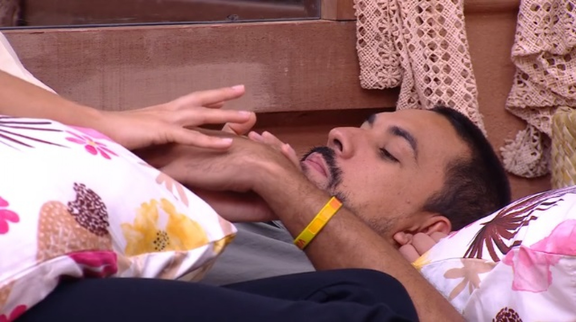 Maike  - Reprodução de Vídeo