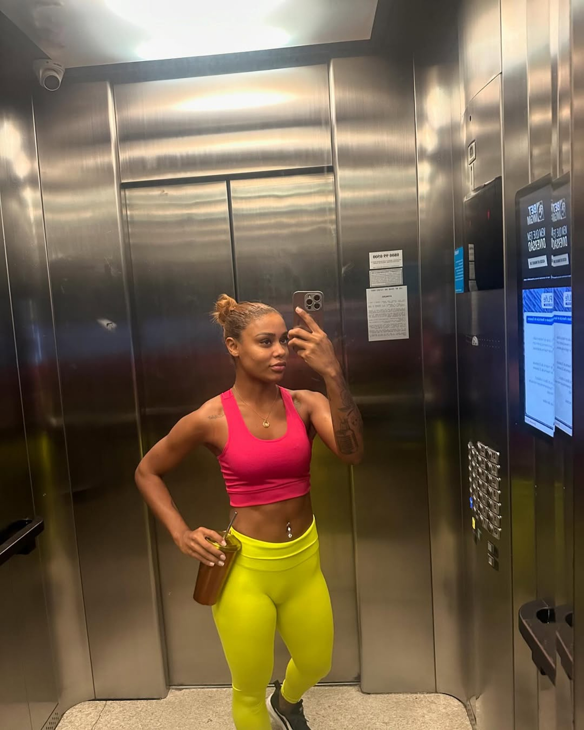 MC Rebecca - Reprodução / Instagram