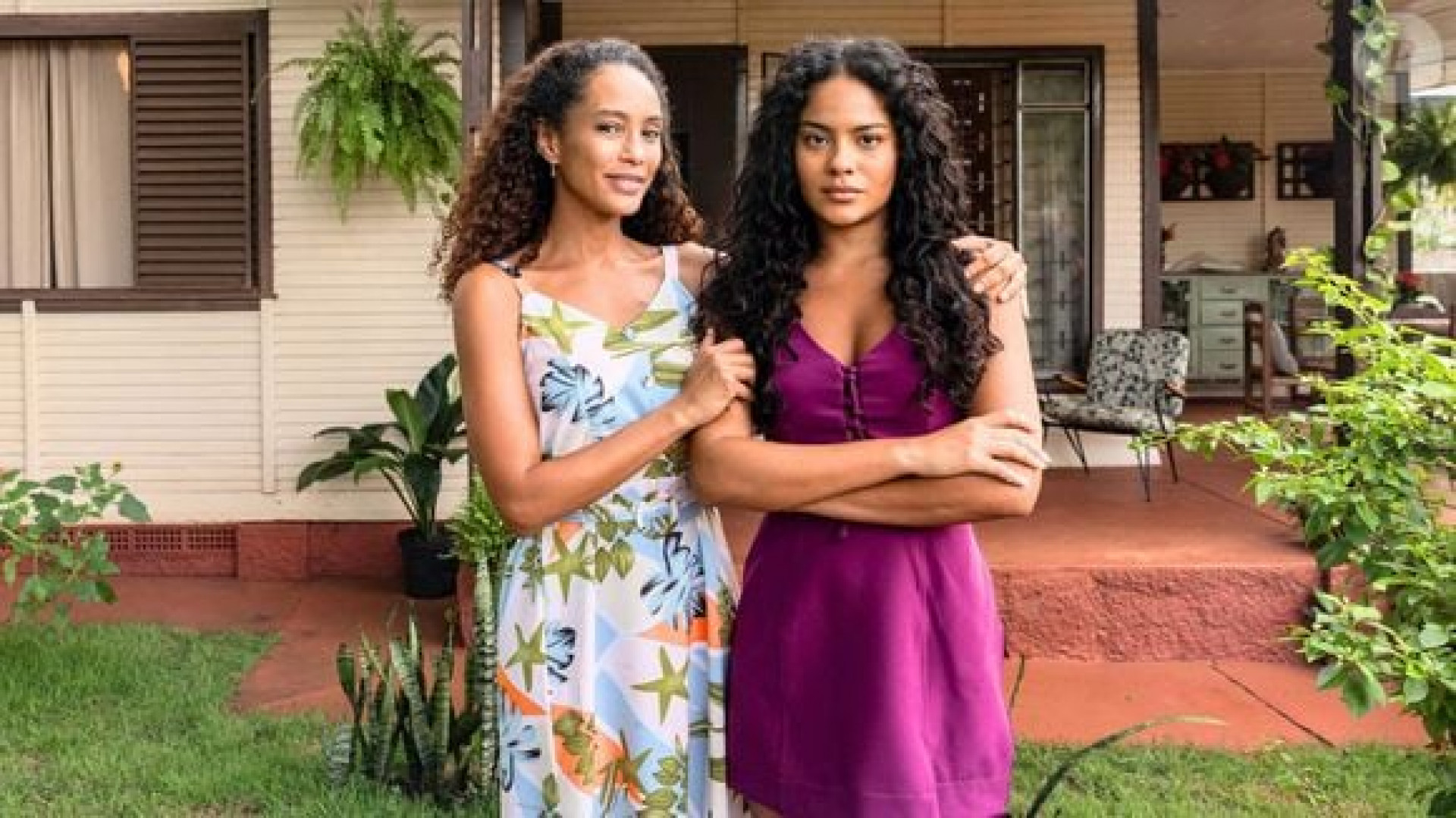 Em Vale Tudo, Maria de Fátima vendeu a casa da família sem autorização. Advogado explica o que observar antes de comprar um imóvel - Reprodução