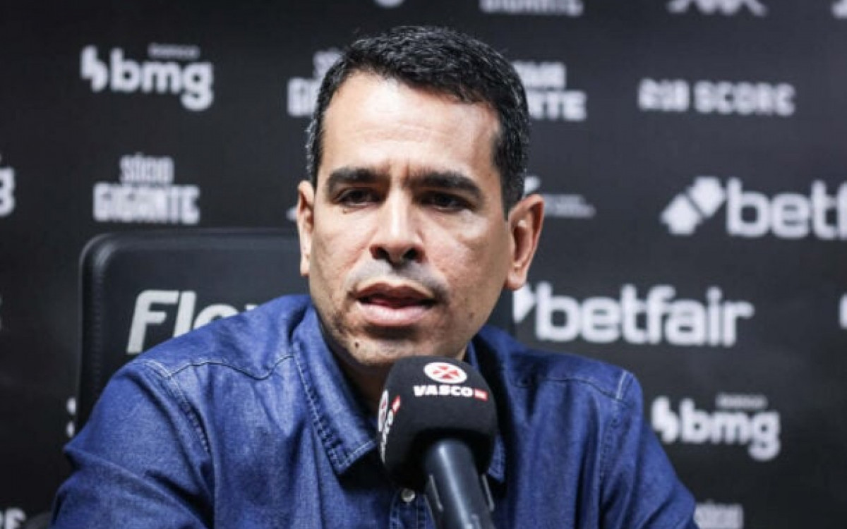 Marcelo Sant&#8217;Ana fala sobre pressão em Carille e reforços no Vasco