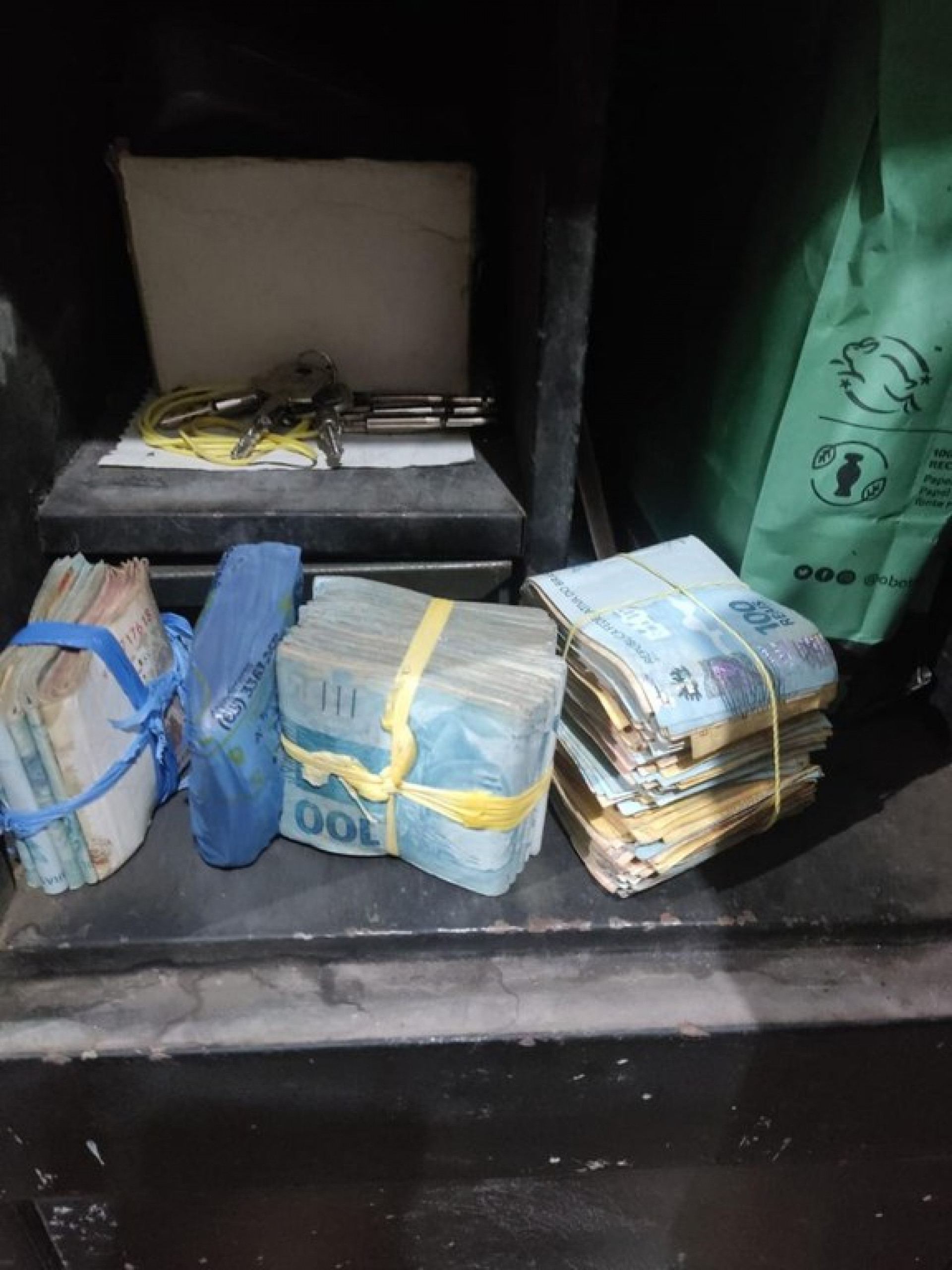 Armas e munições apreendidas com suspeitos de tráfico internacional - Divulgação/PF